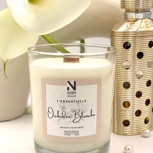 Bougie parfumée Orchidée Blanche, cire végétale et verre transparent avec couvercle en bois naturel