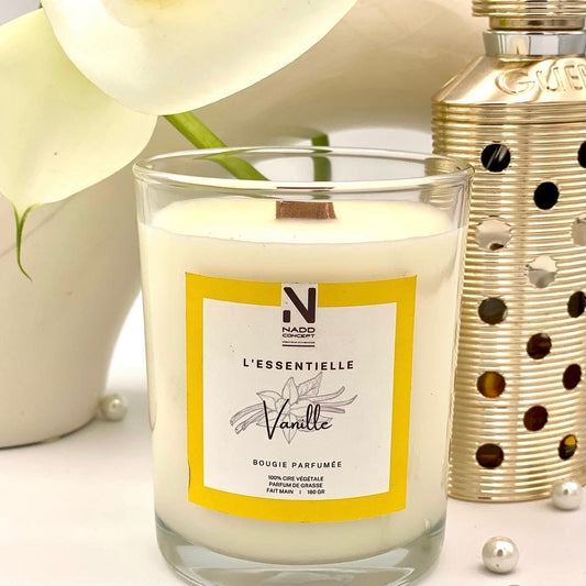 Bougie parfumée Vanille, cire végétale et verre transparent avec couvercle en bois naturel