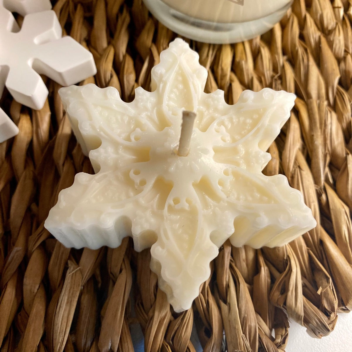 Bougie Flocon de neige parfumée cachemire et soie