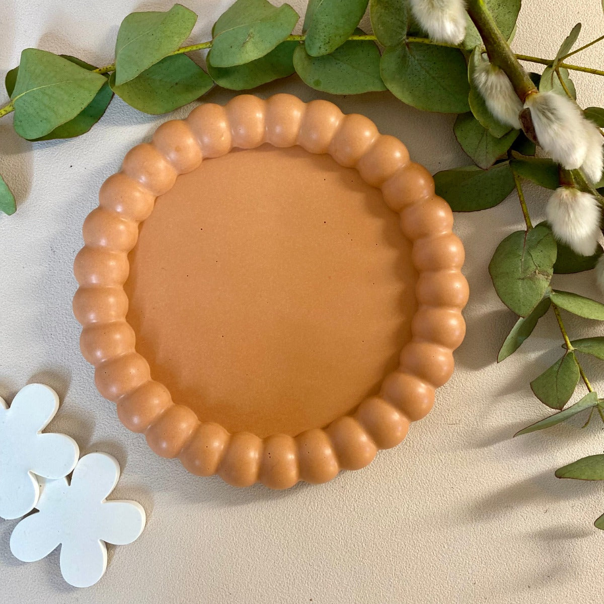 Plateau rond Bullit Terracotta en Jesmonite